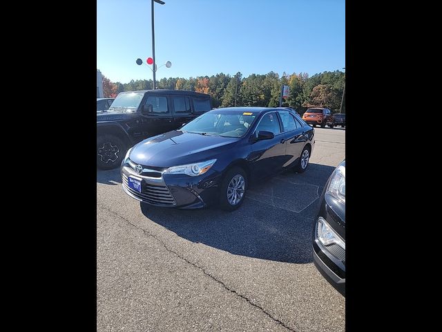 2016 Toyota Camry LE