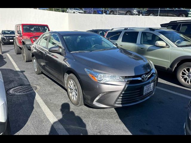 2016 Toyota Camry LE