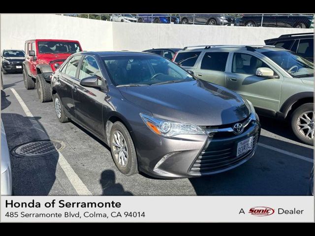 2016 Toyota Camry LE