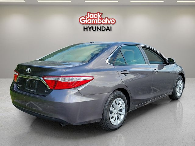 2016 Toyota Camry LE