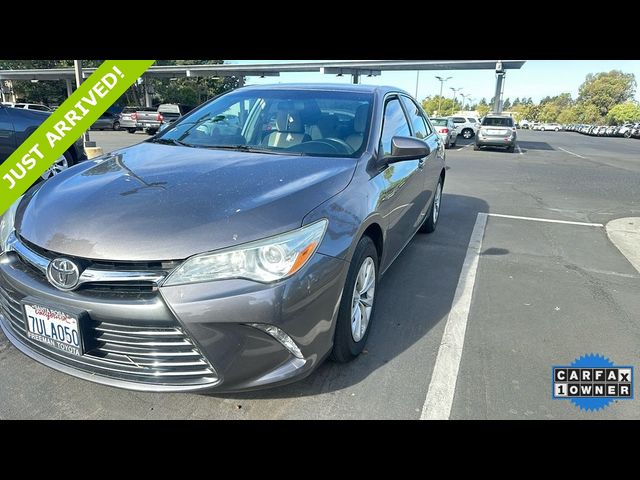 2016 Toyota Camry LE