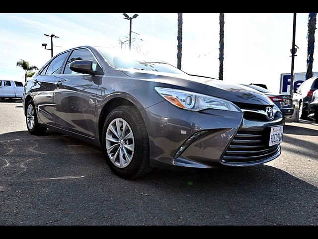 2016 Toyota Camry LE