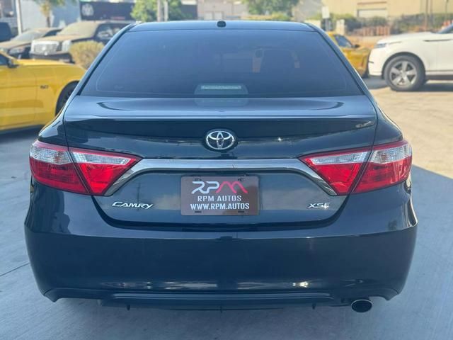 2016 Toyota Camry XSE