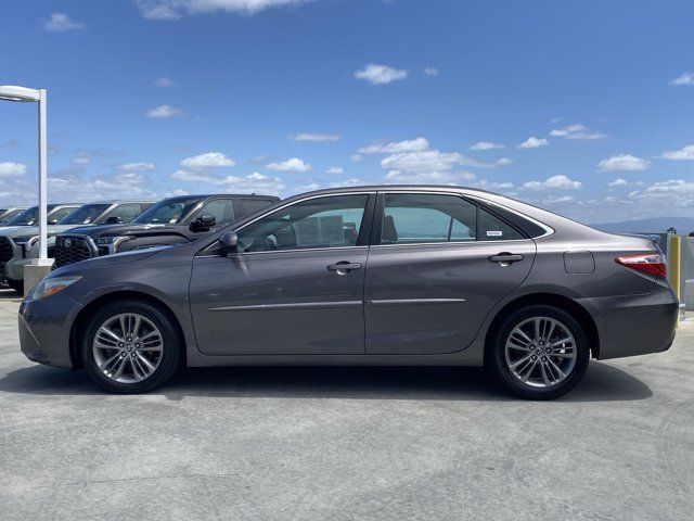 2016 Toyota Camry SE