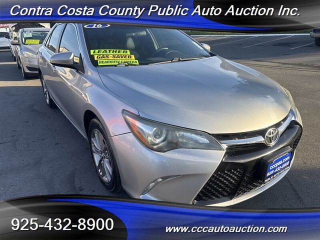 2016 Toyota Camry SE