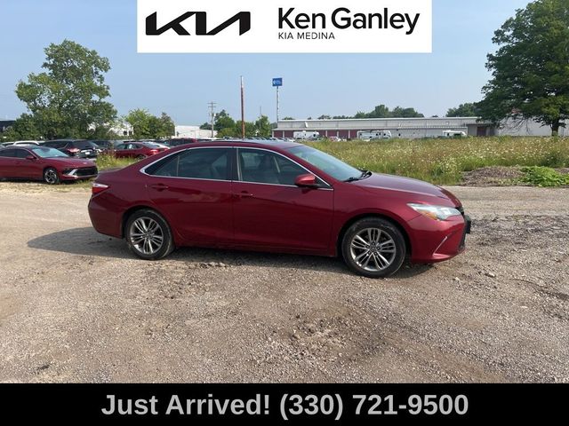 2016 Toyota Camry SE