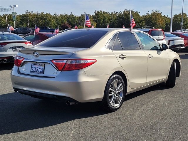 2016 Toyota Camry SE