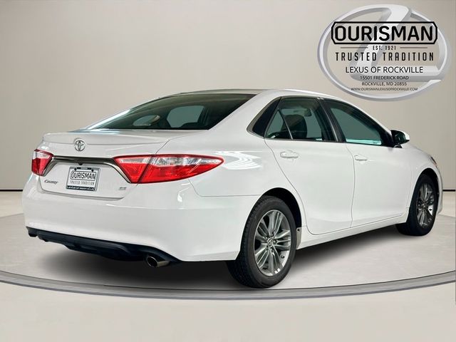 2016 Toyota Camry SE