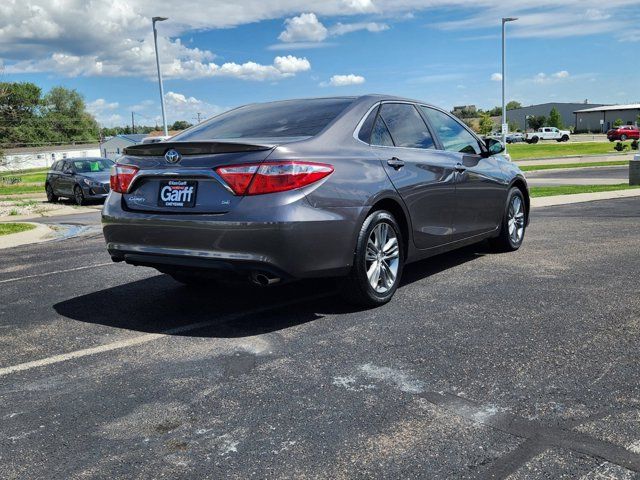 2016 Toyota Camry SE