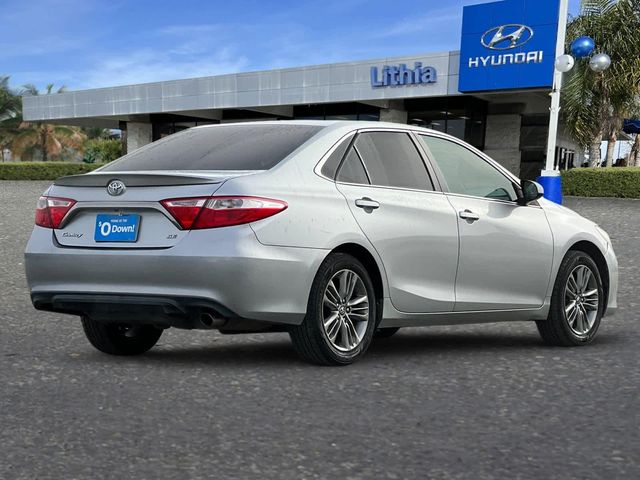 2016 Toyota Camry SE