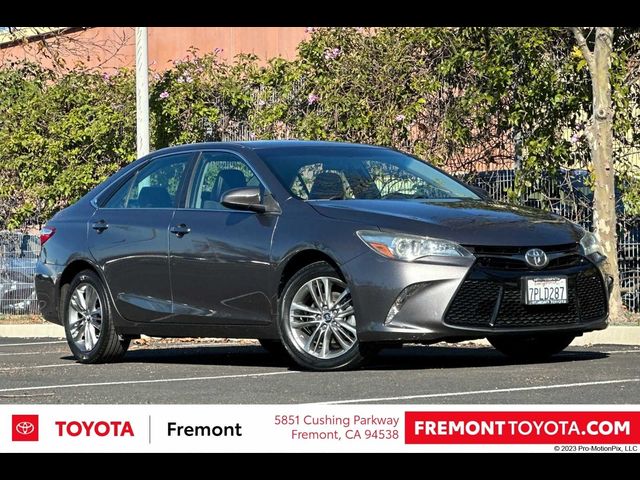 2016 Toyota Camry SE