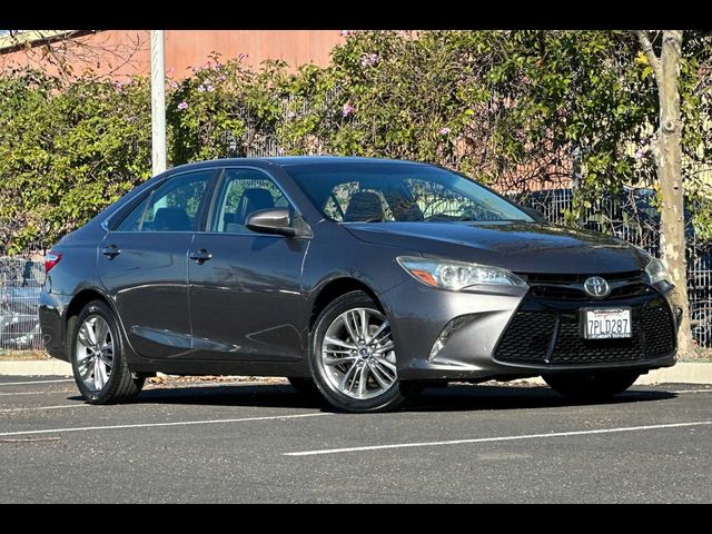 2016 Toyota Camry SE