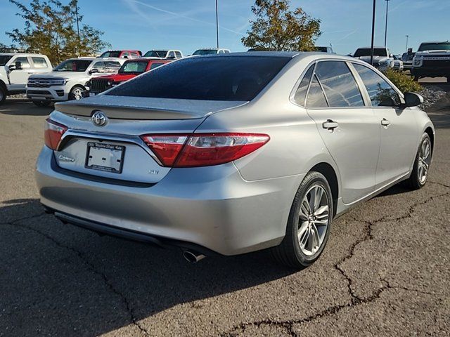 2016 Toyota Camry SE