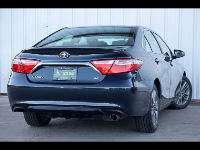 2016 Toyota Camry SE