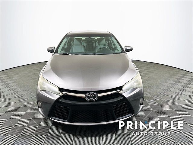 2016 Toyota Camry XLE