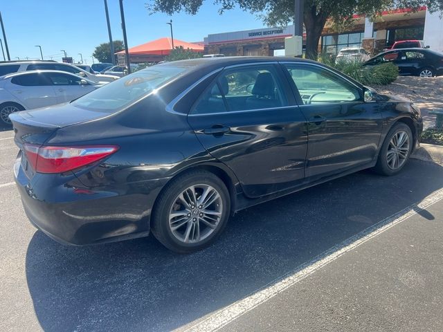 2016 Toyota Camry SE