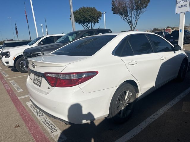 2016 Toyota Camry XLE