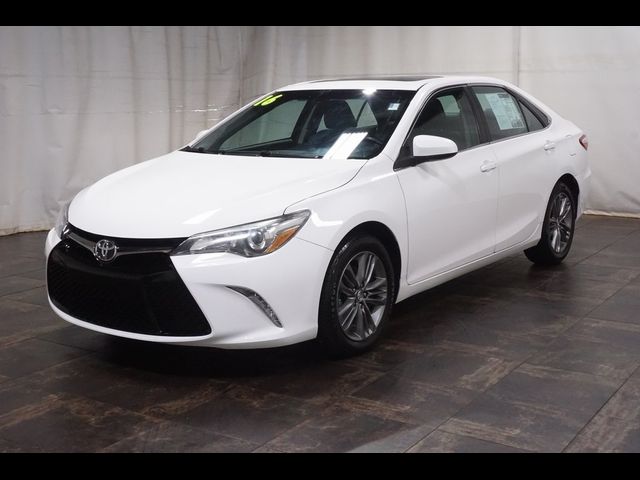 2016 Toyota Camry SE