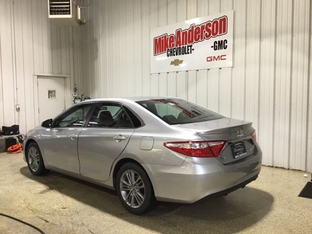 2016 Toyota Camry SE