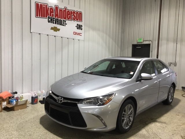 2016 Toyota Camry SE