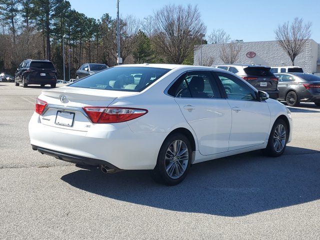 2016 Toyota Camry SE