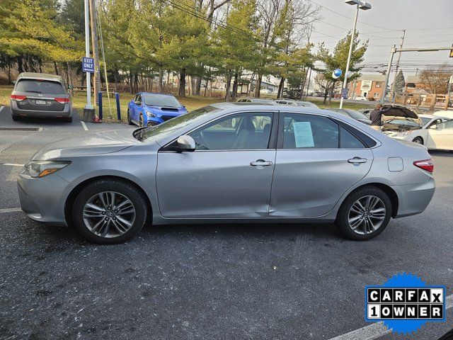 2016 Toyota Camry SE