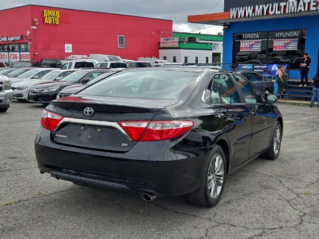 2016 Toyota Camry SE