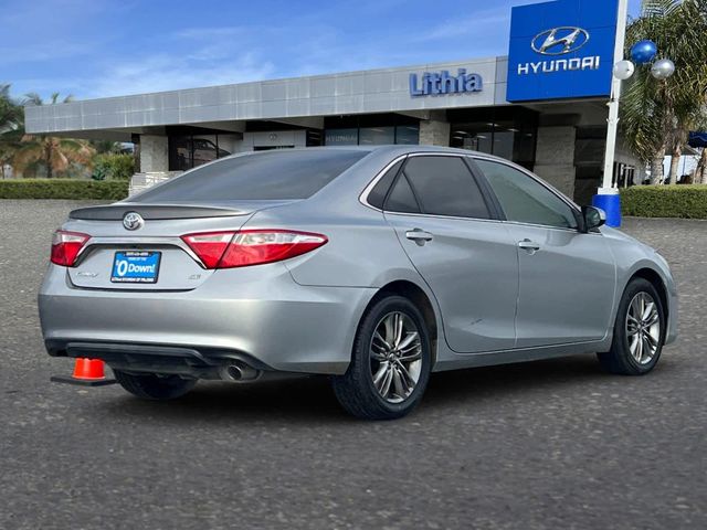 2016 Toyota Camry SE