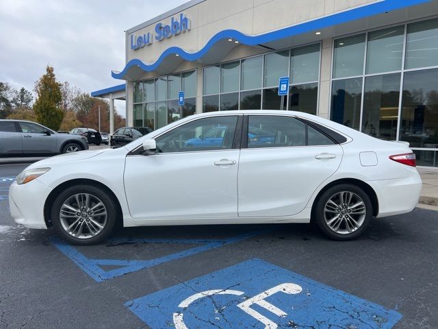 2016 Toyota Camry SE