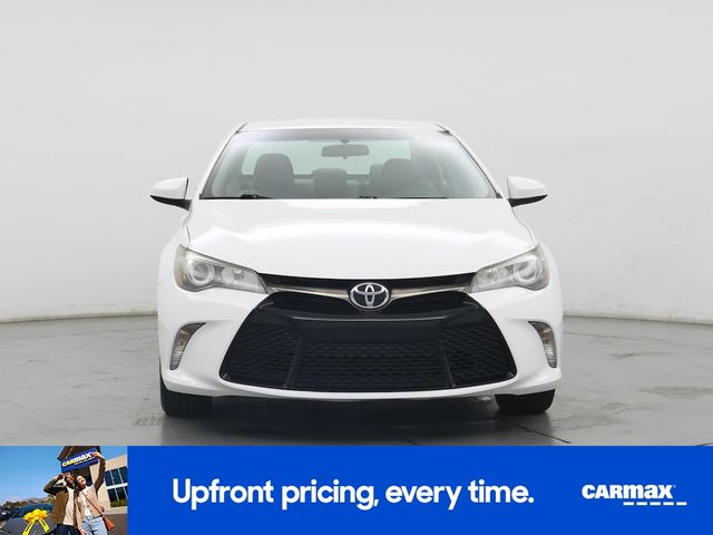 2016 Toyota Camry SE