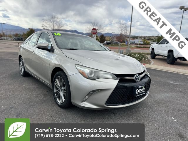 2016 Toyota Camry SE