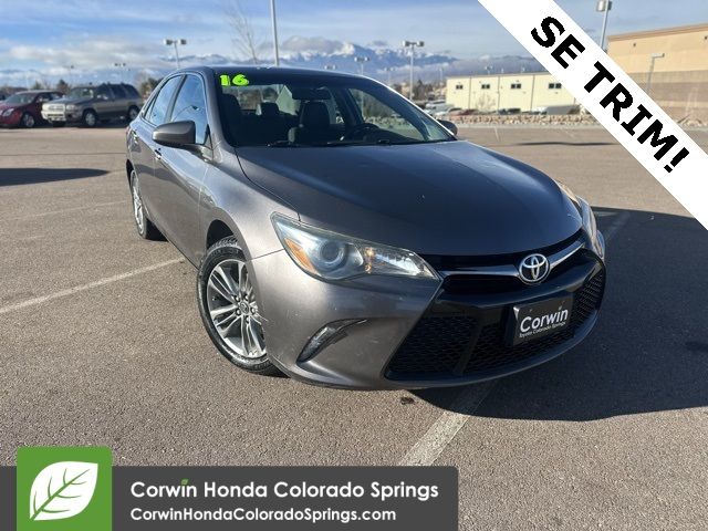 2016 Toyota Camry SE