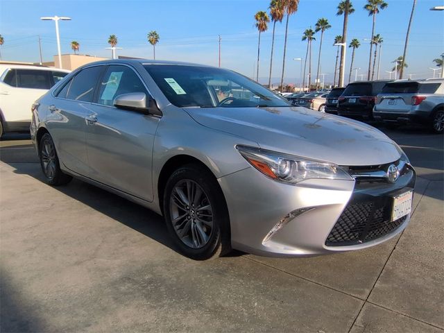 2016 Toyota Camry SE