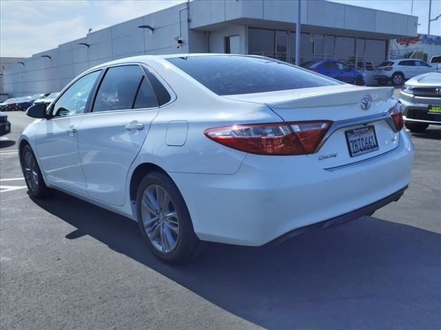 2016 Toyota Camry SE