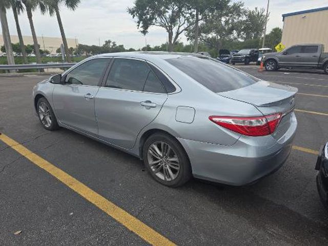 2016 Toyota Camry SE