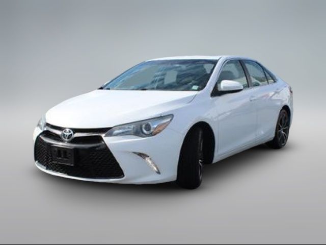 2016 Toyota Camry XSE
