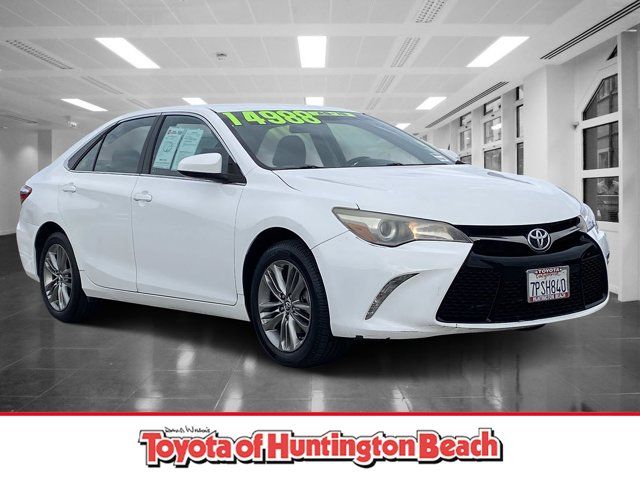 2016 Toyota Camry SE