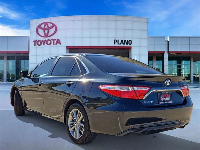 2016 Toyota Camry SE