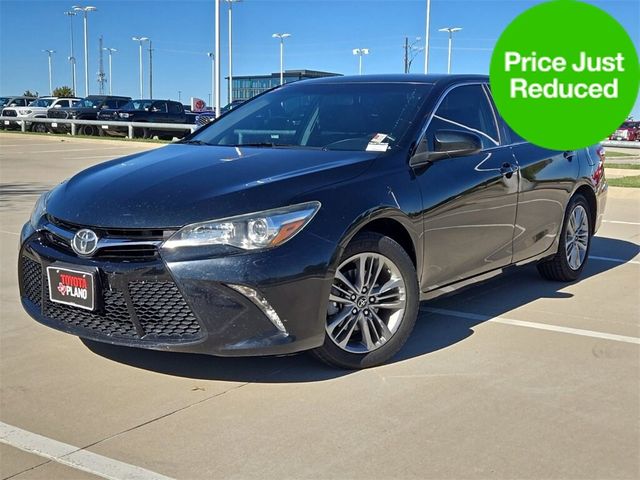 2016 Toyota Camry SE