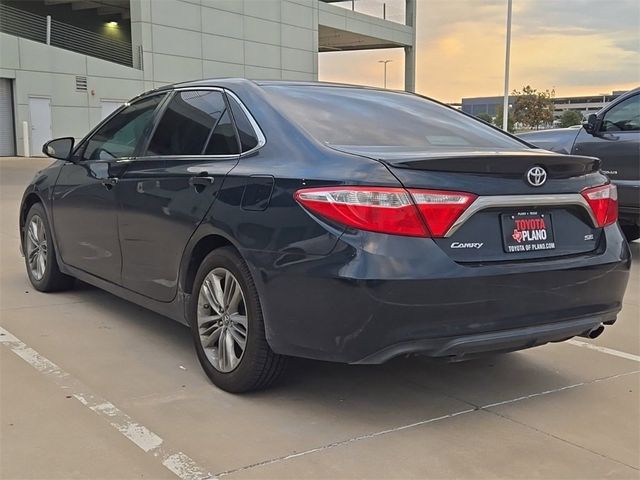 2016 Toyota Camry SE