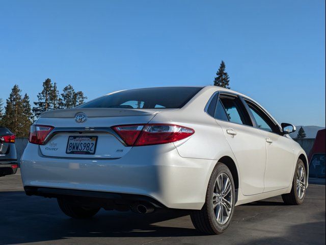 2016 Toyota Camry SE