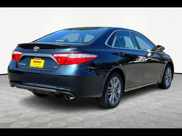 2016 Toyota Camry SE