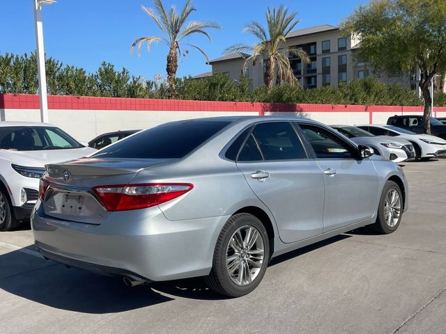 2016 Toyota Camry SE