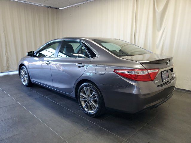 2016 Toyota Camry SE