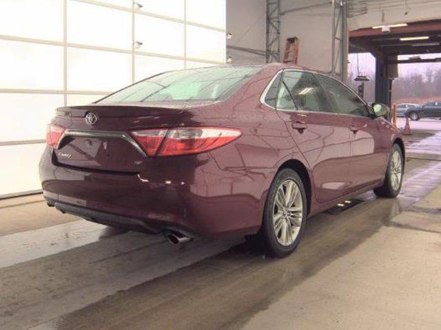2016 Toyota Camry SE