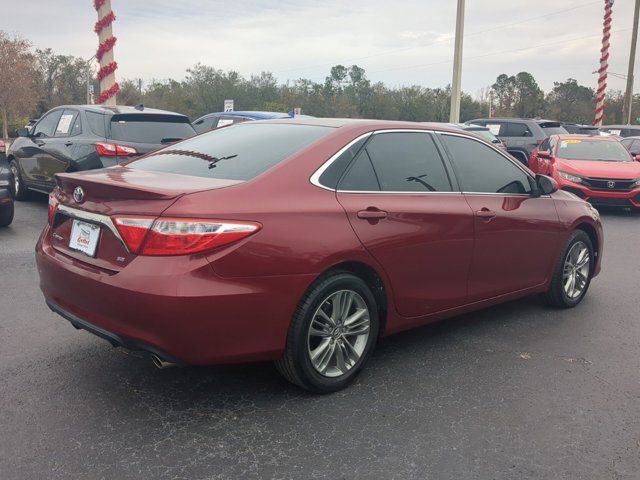 2016 Toyota Camry SE