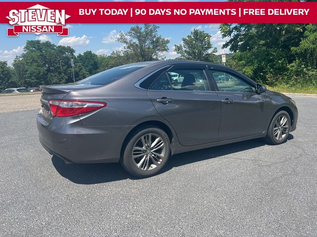 2016 Toyota Camry 