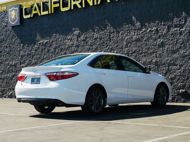 2016 Toyota Camry SE