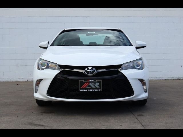 2016 Toyota Camry SE