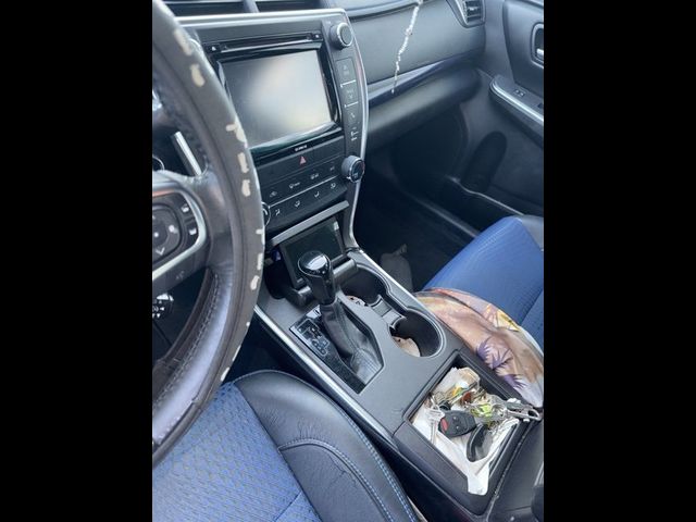 2016 Toyota Camry SE